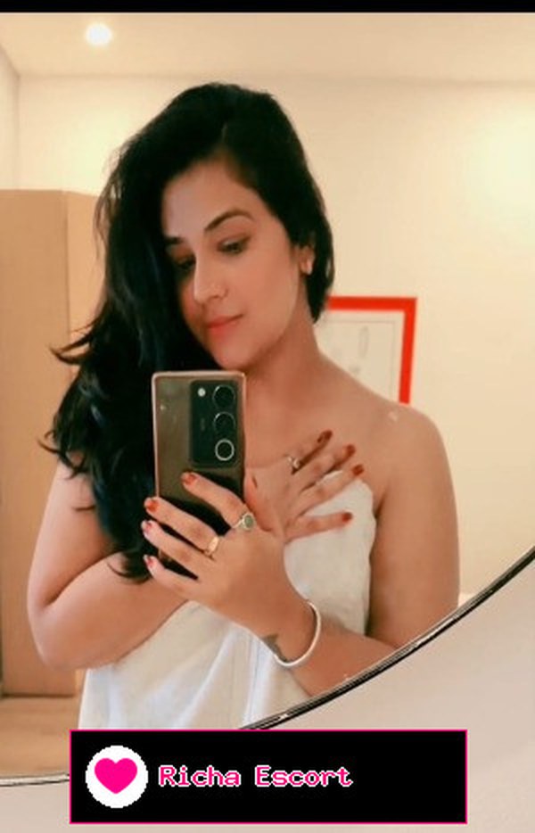 ANAND LOW PRICE HIGH PROFILE INDEPENDENT CALL GIRL SAFE AND SECURE GENUINE SERVICE CALL ME