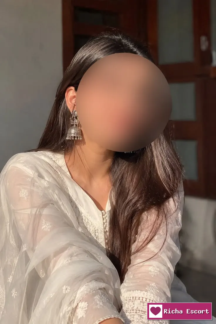 Vadodara ❤️Call Girl 8282935581 ❤️Call Girls in Escort service❤️