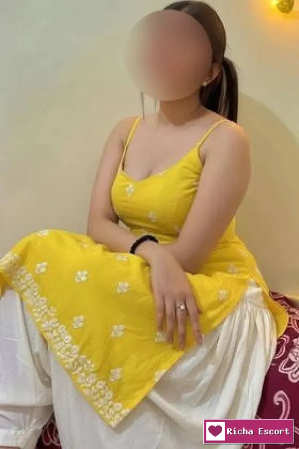 Bhopal  Call girl ❤️𝟖𝟖𝟕𝟕𝟎𝟖𝟏𝟒𝟗𝟏❤️CASH PAYMENT ❤️ call girl escort service