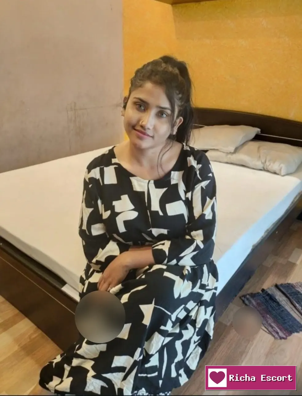 No online payment only cash payment only 🌹