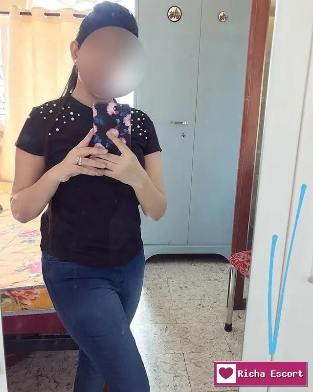 CALL ME 👉♥️📱 𝟴𝟮𝟴𝟮𝟵𝟲𝟬𝟲𝟬𝟯♥️📱👈HOTEL SERVICE AT VERY LOW SAFE AND ORIGINAL.⭐ SATISFIED GUARANTEED College girls , party girls and also house wife&#s⭐⭐⭐⭐⭐ Our Service Available In Home AND STAR HOTELS